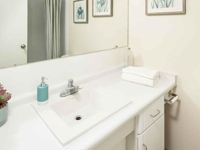 Apartment for rent in Mulhurst Bay, Ontario