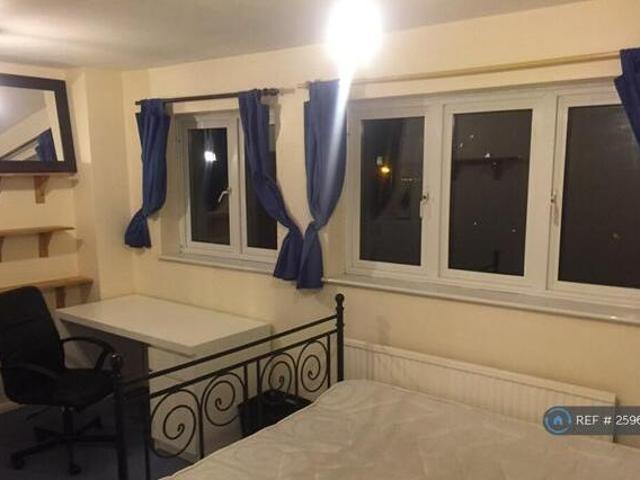 House for rent in Fordham Heath, Essex
