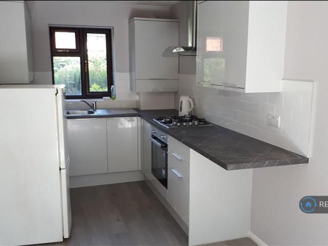 House for rent in Elstree and Borehamwood, Elstree