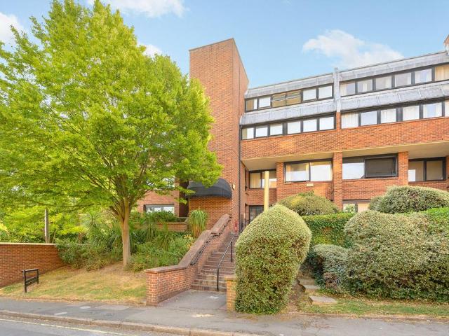 Apartment for rent in Golders Green, Greater London