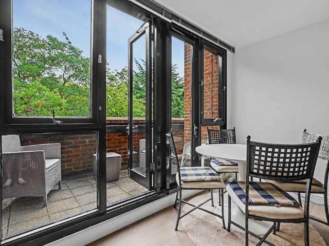 Apartment for rent in Golders Green, Greater London