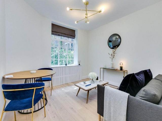 House for rent in Chelsea, Greater London
