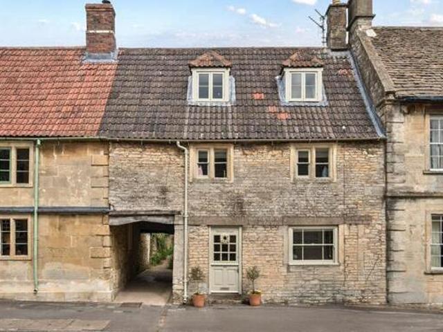 House for sale in Lyons, Greater London