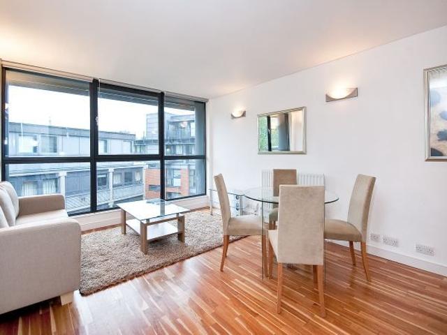Apartment for rent in Clerkenwell, Greater London