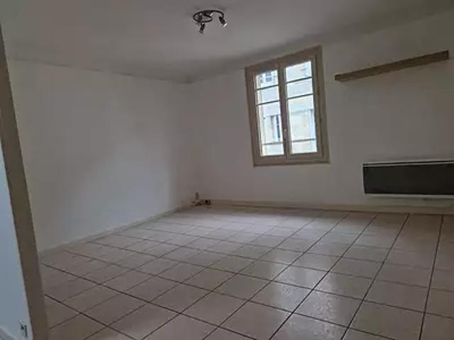 Appartement location à Brive-la-Gaillarde, Brive-la-gaillarde