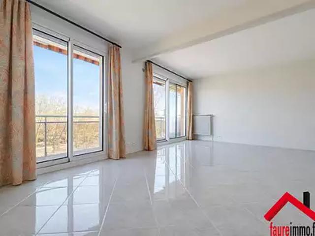 Appartement location à Brive-la-Gaillarde, Brive-la-gaillarde