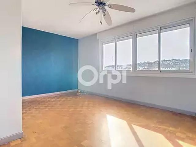 Appartement location à Brive-la-Gaillarde, Brive-la-gaillarde