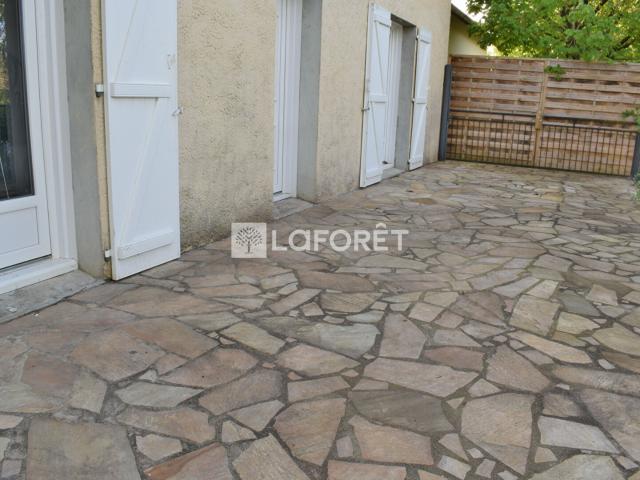 Maison location à Brive-la-Gaillarde, Albignac