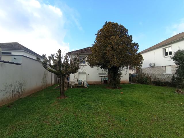 Maison vente à Estavel, Brive-la-Gaillarde