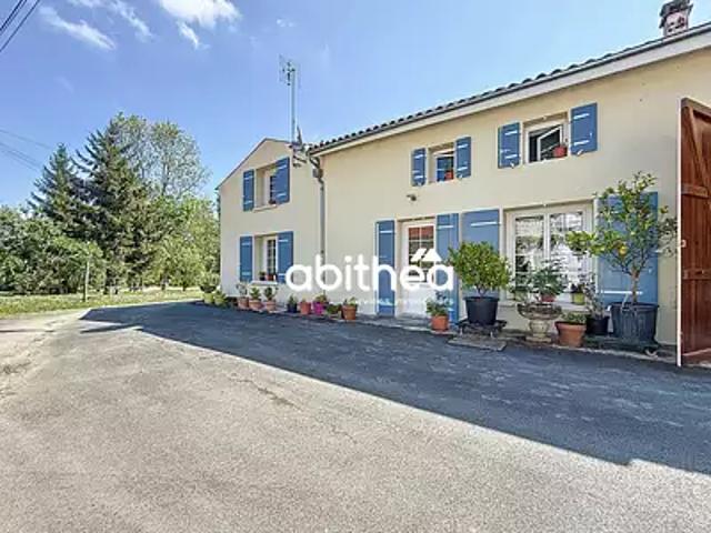 Maison vente à Brives-sur-charente, Domaine de Brives