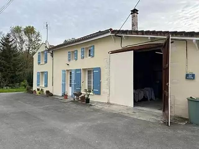 Maison vente à Brives-sur-charente, Domaine de Brives