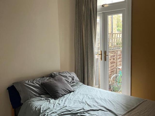 Apartment for rent in London Borough of Lambeth, Greater London