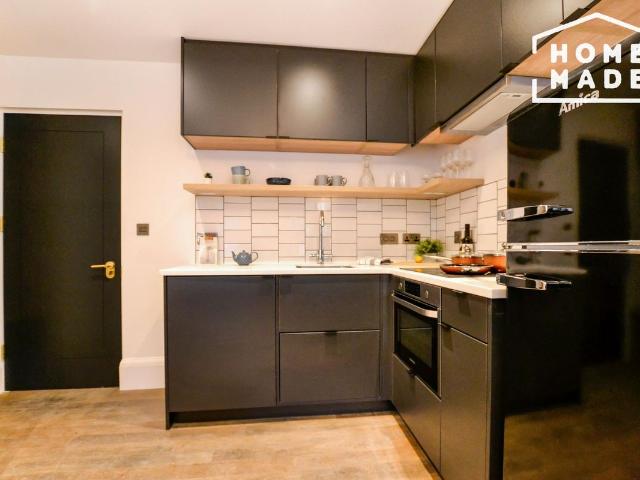 Apartment for rent in Loughborough Junction, Greater London
