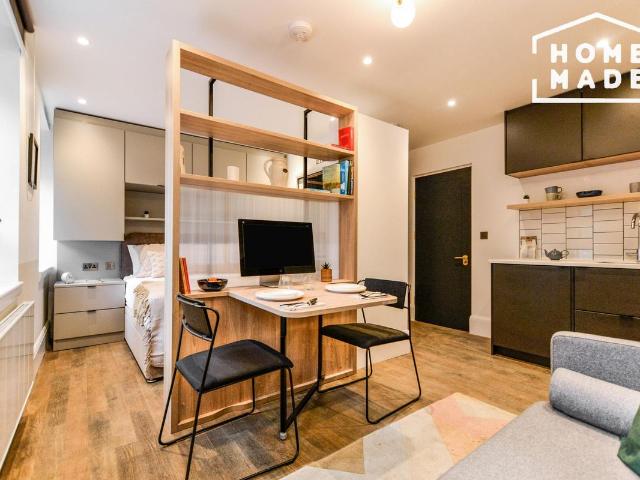 Studio for rent in Loughborough Junction, Greater London