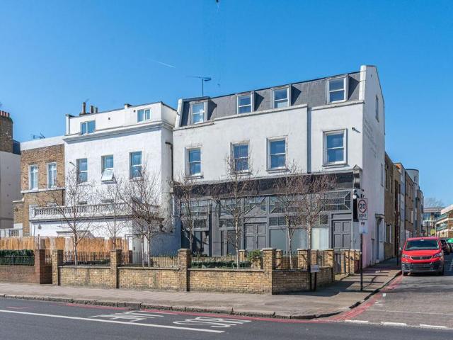 Apartment for rent in Brixton, Greater London