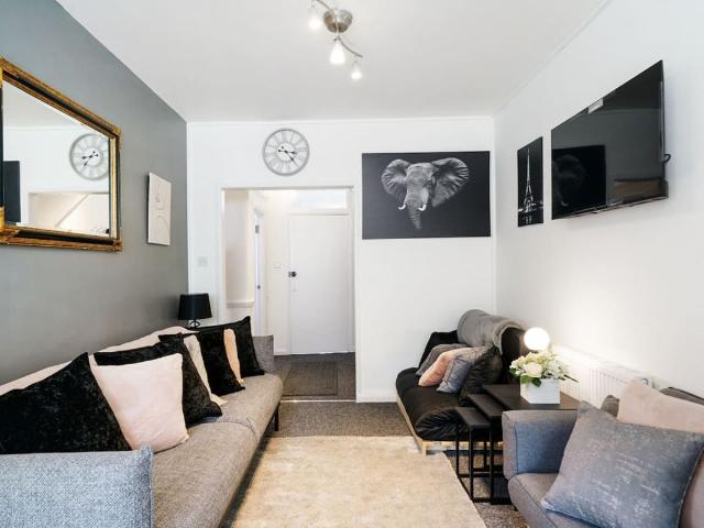 Apartment for rent in Streatham Hill, Greater London