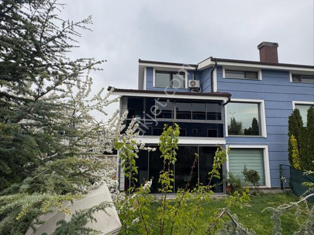 Gölbaşi, Ankara içerisinde satılık Villa