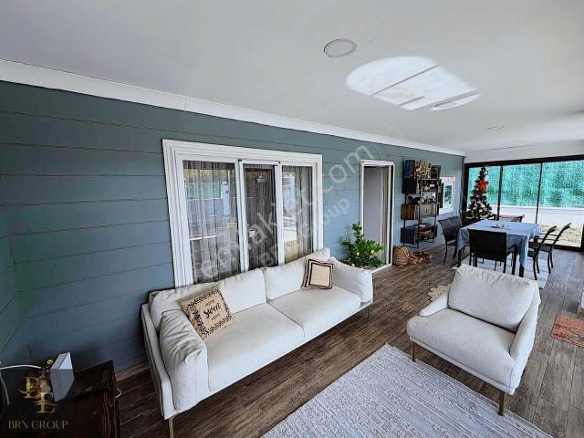 Cumhuriyet Mahallesi, Sincan içerisinde satılık Villa