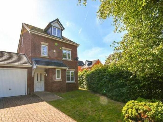 House for rent in Rossmore, Cheshire
