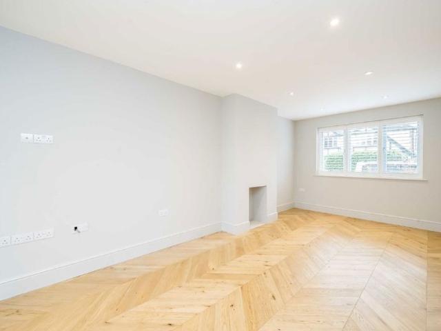 House for rent in Hampton, Greater London