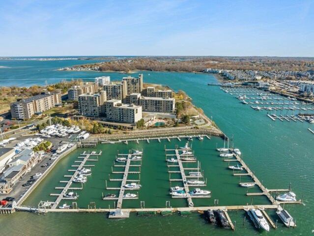 Condo for sale in Weymouth, Norfolk County