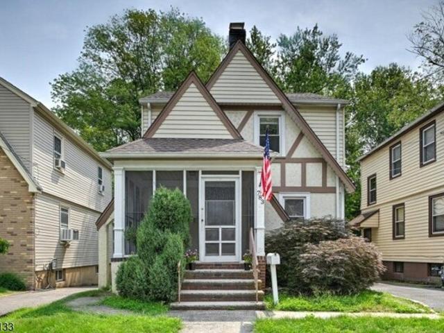 House for sale in Bloomfield, New Jersey