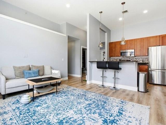 Condo for sale in Marlborough, Massachusetts
