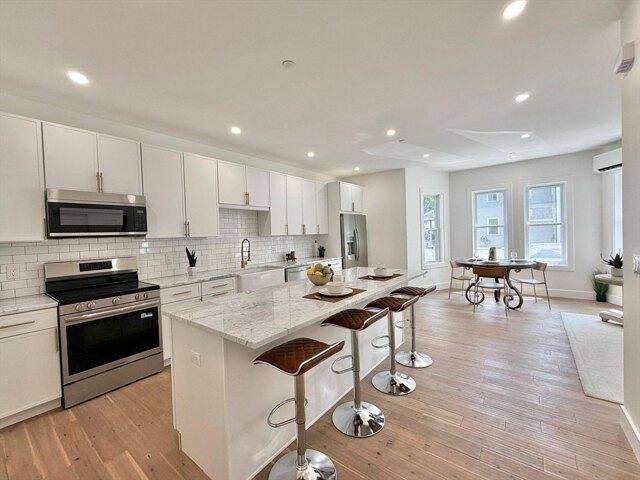 Condo for sale in Medway, Massachusetts