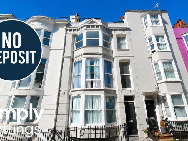 Studio for rent in Queen's Park, Brighton & Hove
