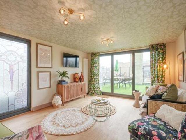 House for sale in Feckenham, City Of Bristol