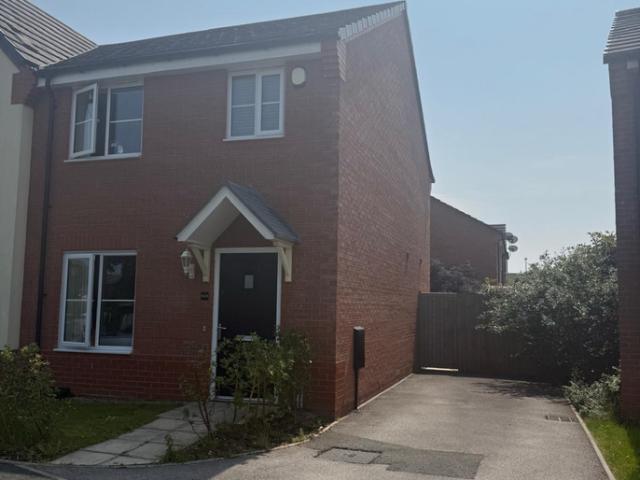 House for rent in Stoneley Park, Crewe