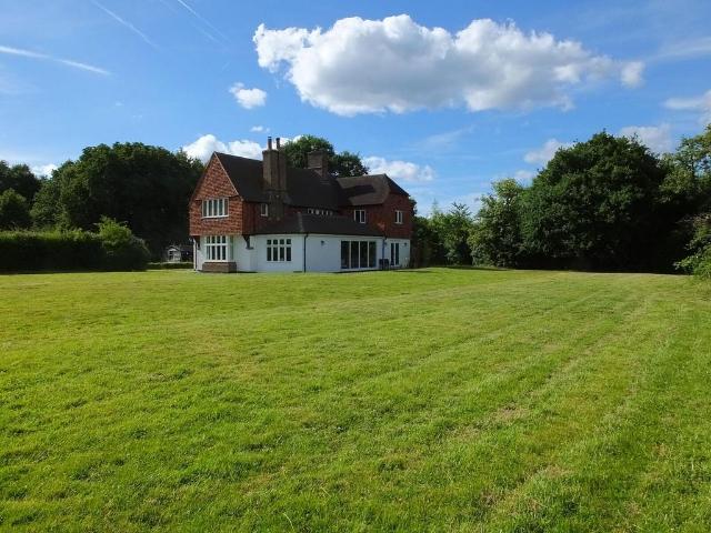 House for rent in Westborough, Surrey