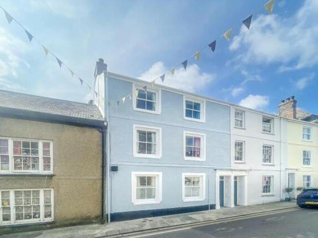 House for sale in Penryn, Cornwall
