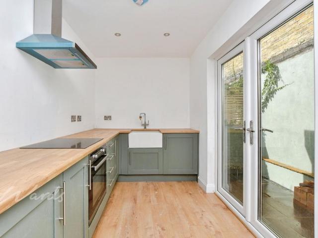 House for rent in East Cliff, Acol