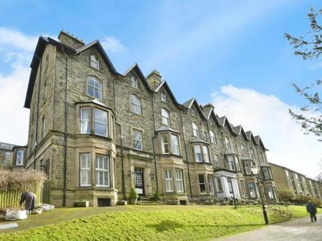 House for sale in Charlesworth, East Midlands