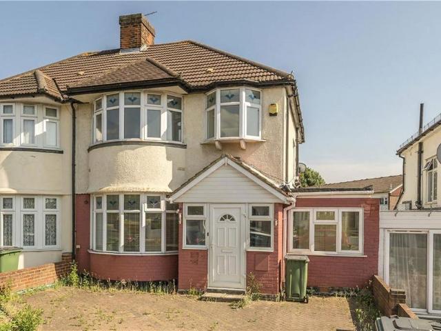 House for rent in Kidbrooke, Greater London