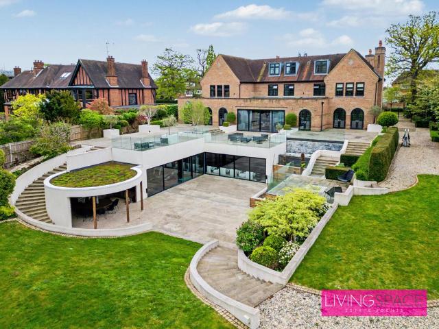 House for rent in Winchmore Hill, Palmers Green