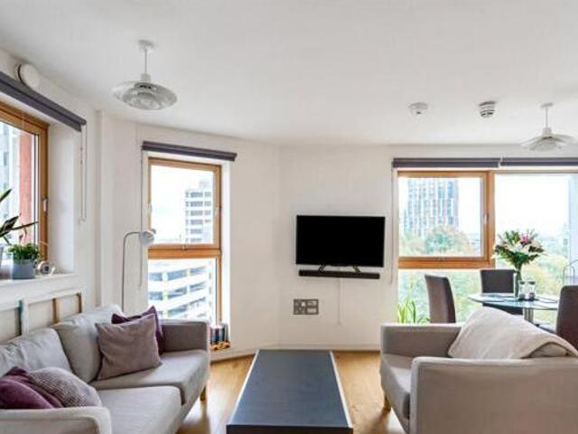 House for sale in Feckenham, City Of Bristol