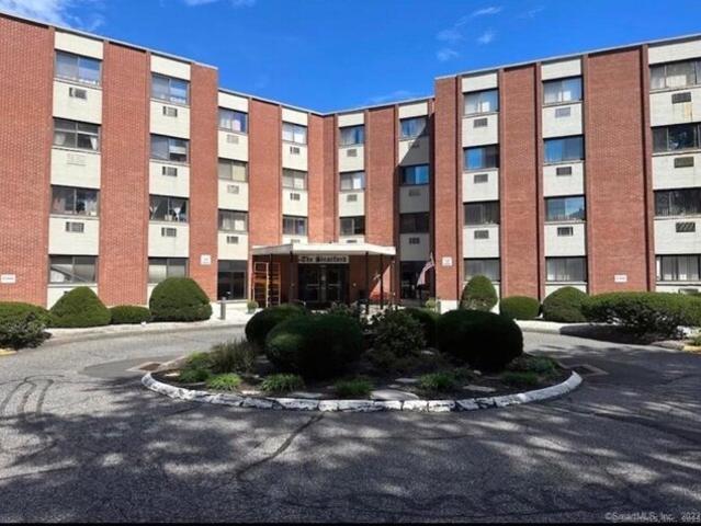 Condo for sale in Stratford