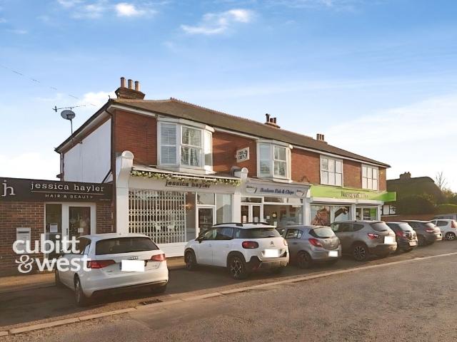 Apartment for rent in Littlecote, West Sussex