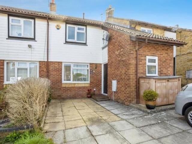 House for sale in Broadfield, Glynde
