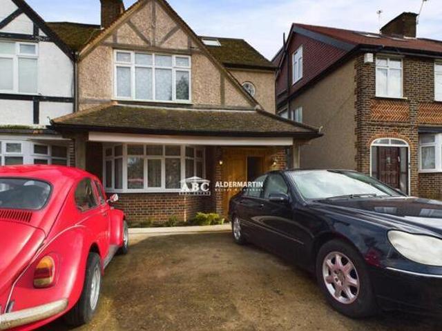 House for sale in Hertfordshire