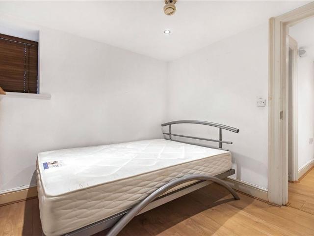 Apartment for rent in South Hampstead, Greater London