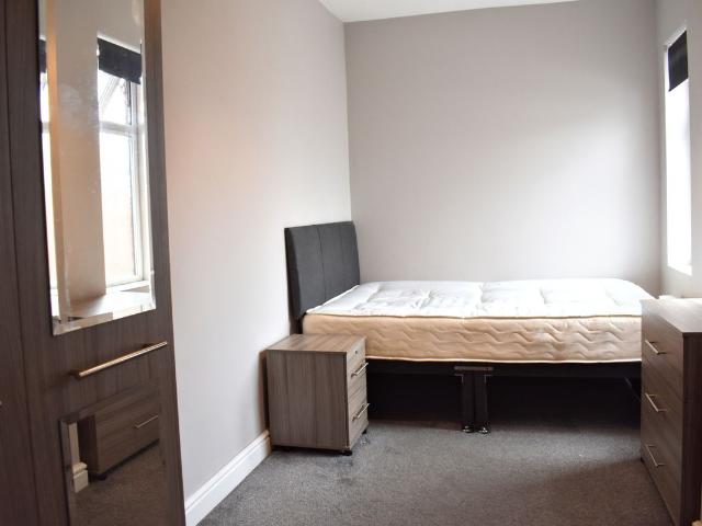 Room for rent in Hazel Grove, Greater Manchester