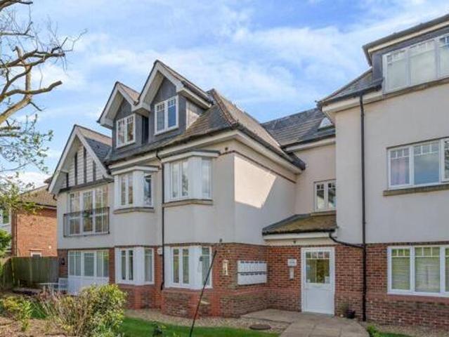 House for sale in Lower Halliford, Surrey