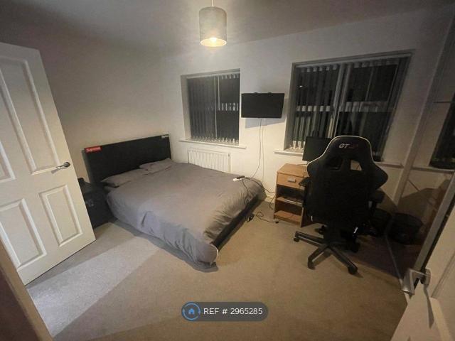 Room for rent in Goldthorn Hill, Penn