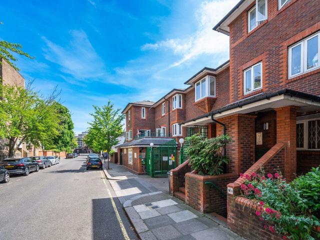 House for rent in St. John's Wood, Greater London
