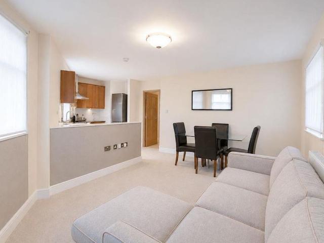 Apartment for rent in St. John's Wood, Greater London