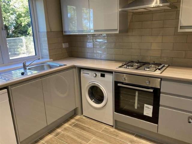 House for rent in Broadwater Down, Sandown Park