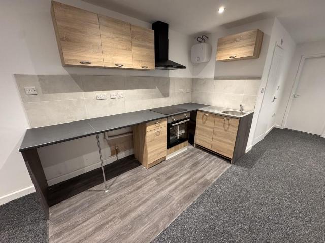 Apartment for rent in Merryhill, West Midlands